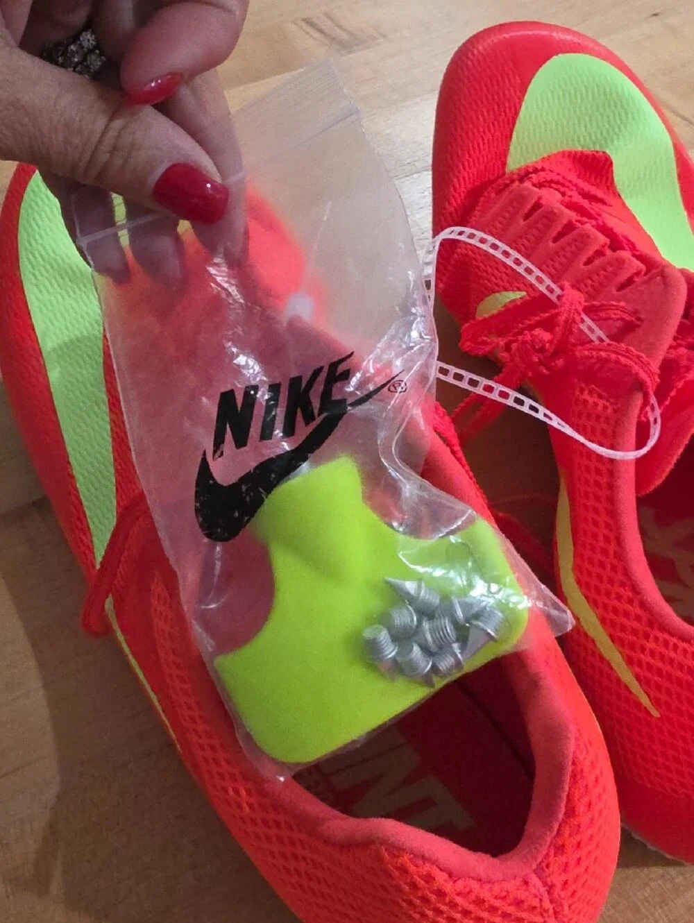 Nike Men’s Zoom Rival Bright Crimson Lime Blast Size 13